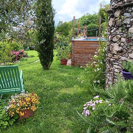 Monti Guesthouse Monti di Licciana Nardi Exteriér fotografie