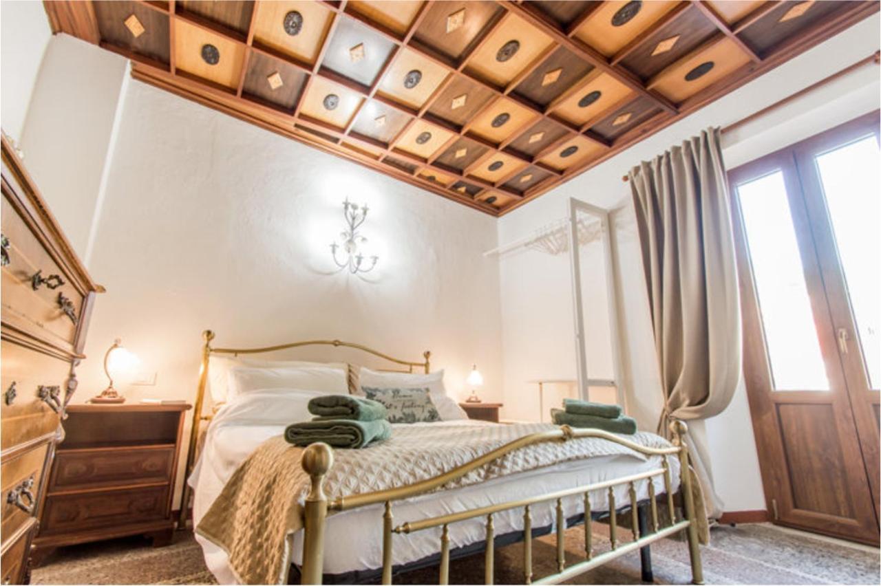 Monti Guesthouse Monti di Licciana Nardi Exteriér fotografie
