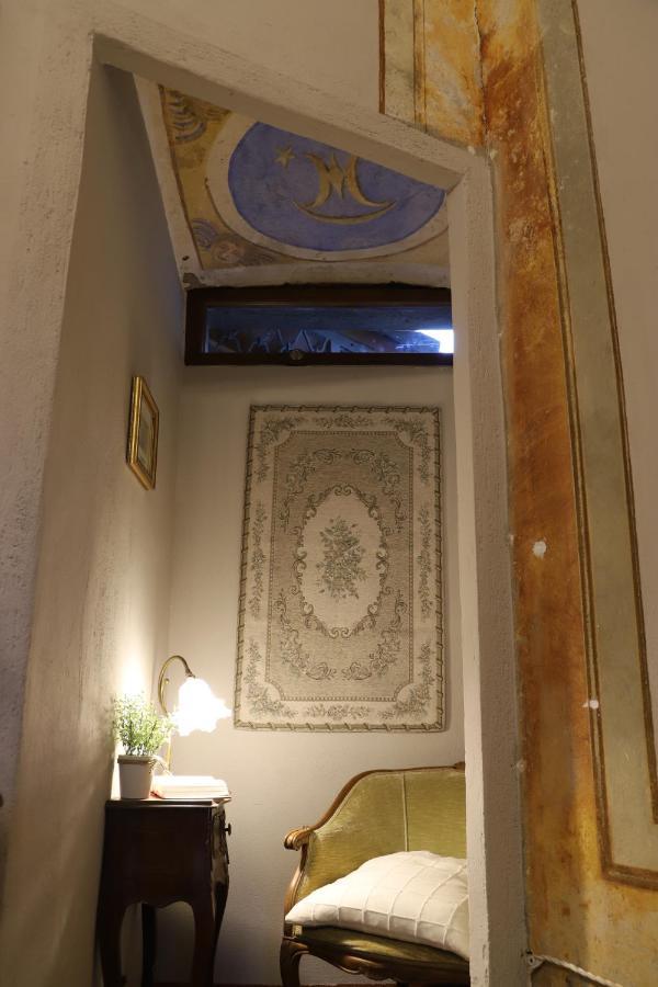 Monti Guesthouse Monti di Licciana Nardi Exteriér fotografie