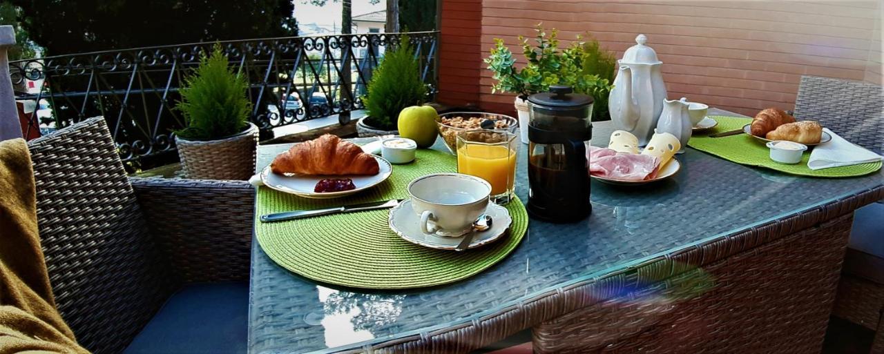 Monti Guesthouse Monti di Licciana Nardi Exteriér fotografie