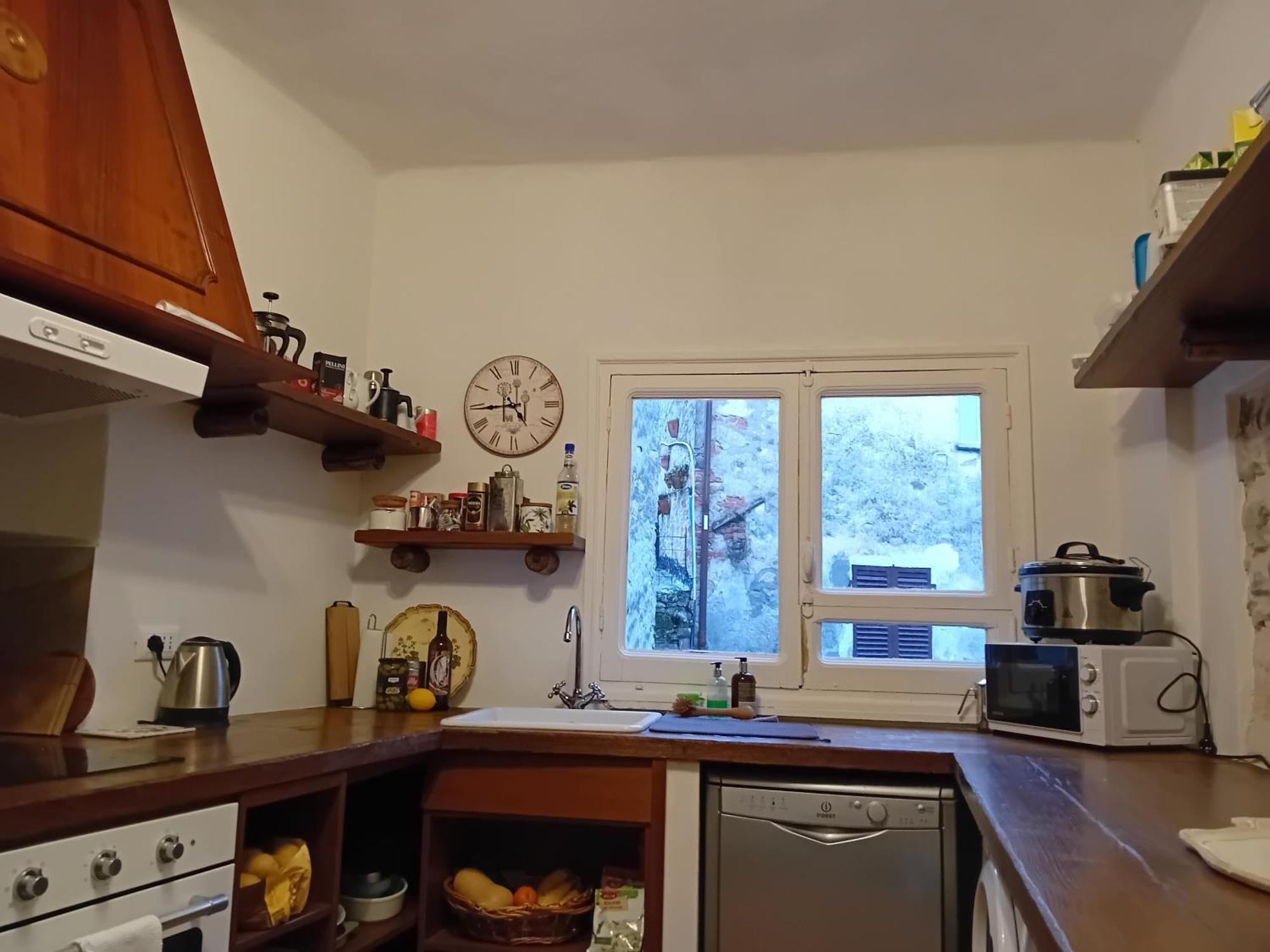 Monti Guesthouse Monti di Licciana Nardi Pokoj fotografie